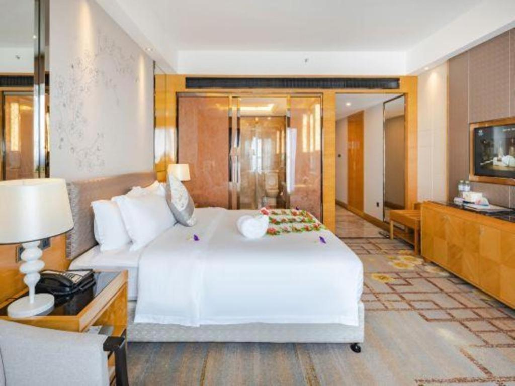 Wanning Yingbin Hotel Екстериор снимка